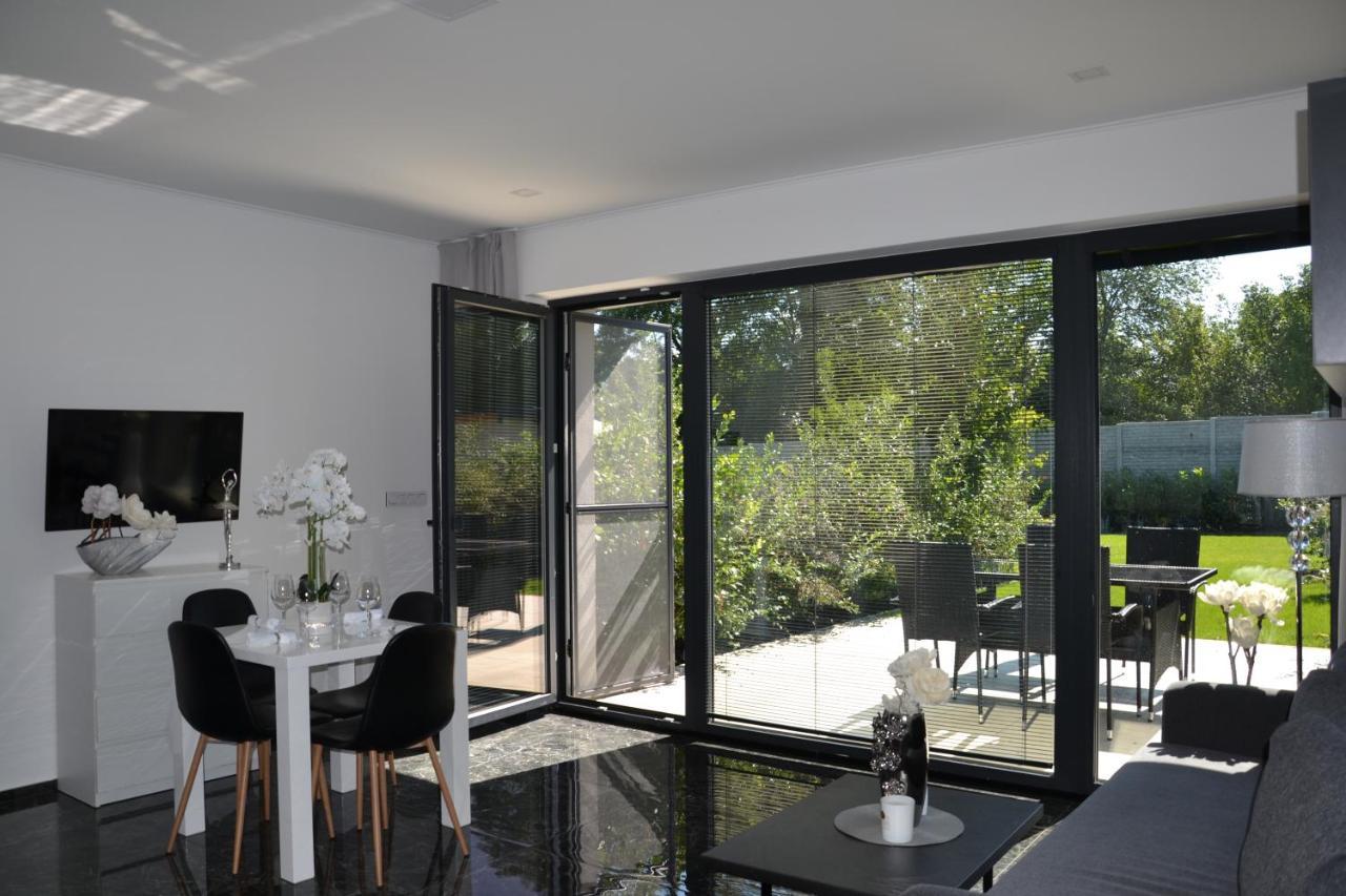 Apartmany U Polanskych บุลฮารี ภายนอก รูปภาพ