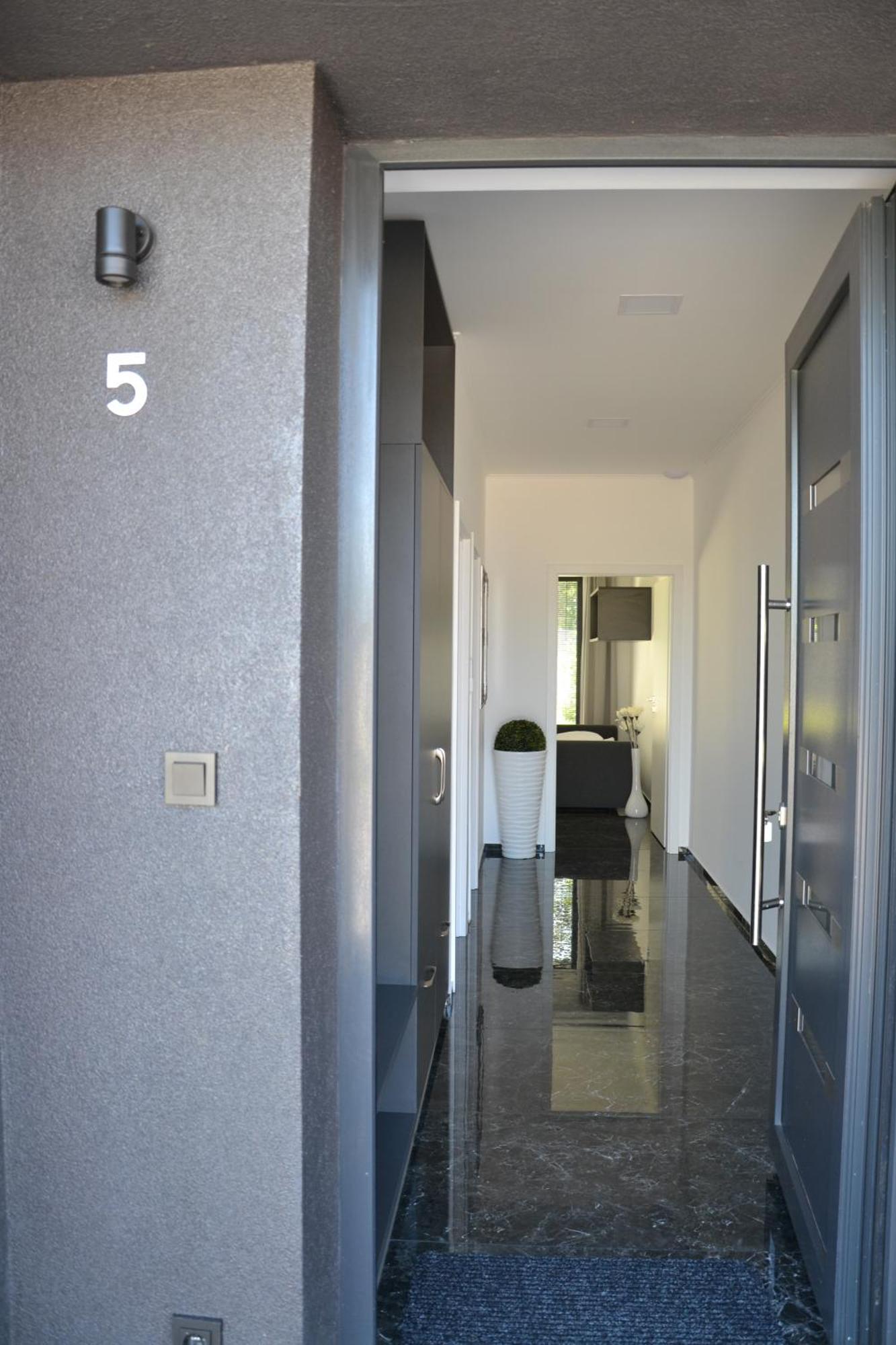 Apartmany U Polanskych บุลฮารี ภายนอก รูปภาพ